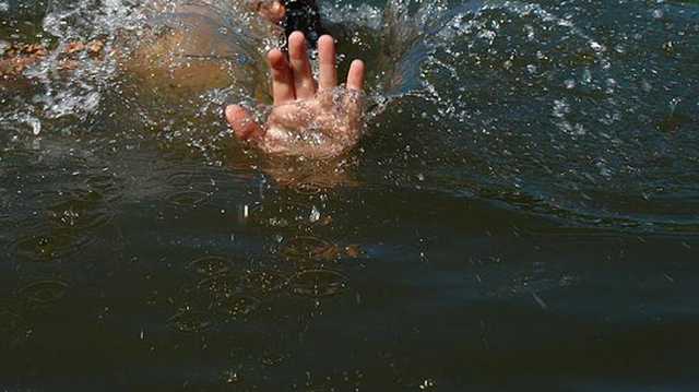 Силовик из Ивано-Франковска спас тонущую девочку в киевском парке