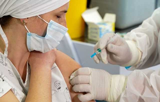 В ВОЗ рассказали, как Украина может достичь показателя вакцинации в 40%