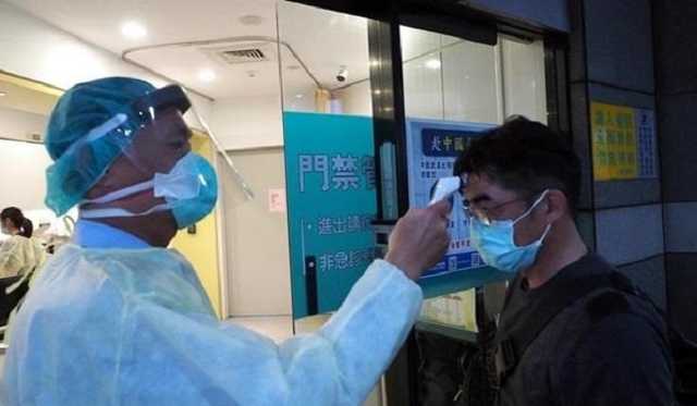 Вспышка коронавируса в Китае: провинции закрывают на карантин