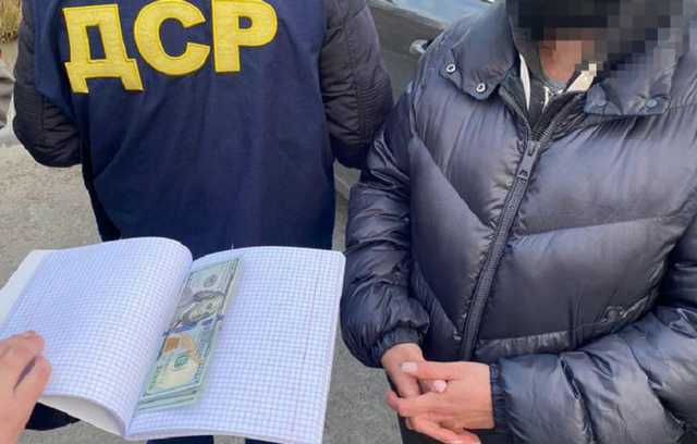 В Харькове на взятке поймали директора БТИ