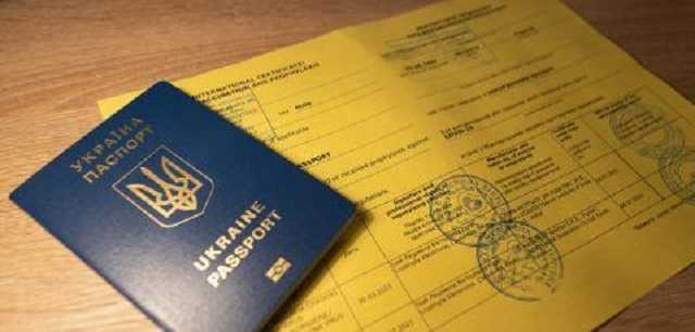 В Украине десятки медиков могут сесть в тюрьму из-за подделки COVID-сертификатов