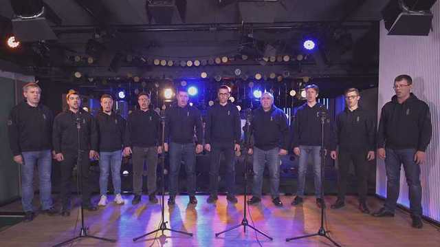 Facebook   "   "   ""