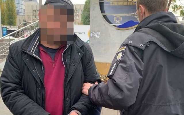 Экс-правоохранителю, который признался в убийстве мужчины, сообщили о подозрении