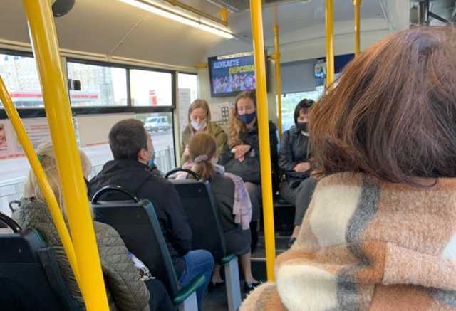 В Киеве проверять ковид-сертификаты у пассажиров общественного транспорта будут во время рейдов