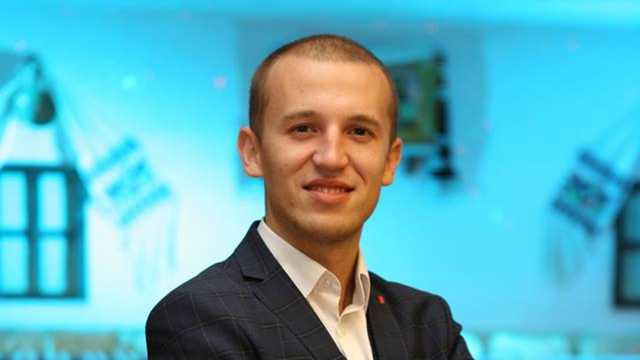 «Винницкие» наступают: «нескромный» таможенник Скоромный рвется в Одессу, помогает экс-премьер Гройсман?