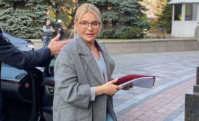 Тимошенко сменила прическу
