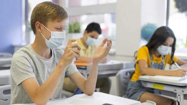 В Минздраве раскритиковали дистанционное обучение в "красных" зонах