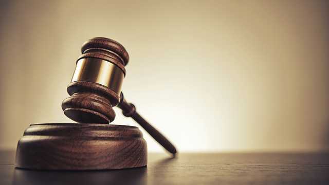 Суд звільнив від відповідальності за підробку документів фігуранта справи про замах на Соболєва