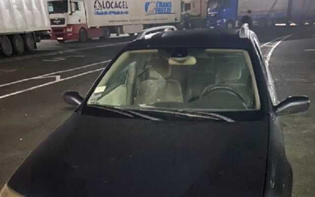 Распечатал на принтере: украинец хотел пересечь границу с поддельным документом на авто