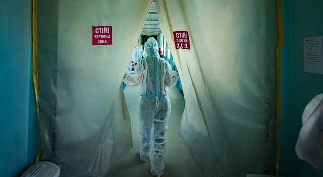 Украина сейчас на пике пандемии COVID-19, - совещание в ОП