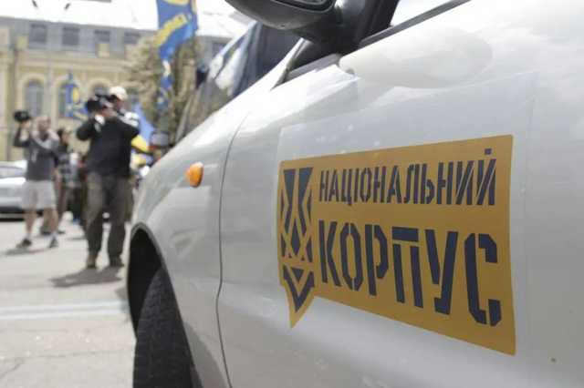 Нацкорпус предложил помощь Польше в связи с миграционным кризисом