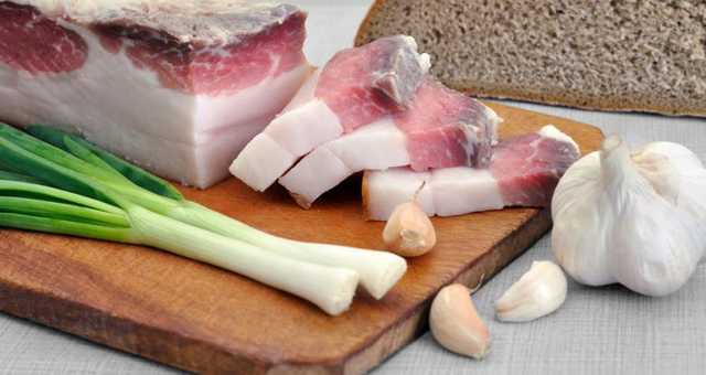 В Украине рекордно подорожало сало