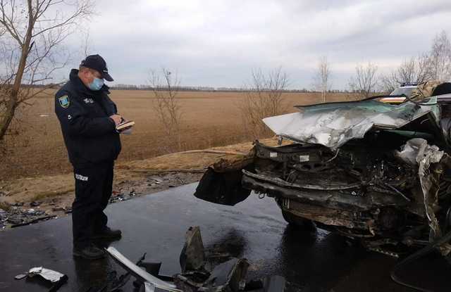 Авто превратились в металлолом: в Сумской области в ДТП погибли два человека