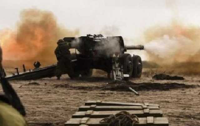 Оккупанты обстреляли поселок на Донбассе, разрушены жилые дома