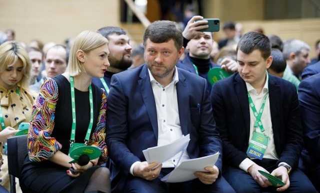 "Слуга народа" на следующей неделе соберет партию: сменят руководство