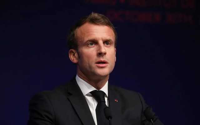 Макрон обсудит с Путиным Беларусь и Украину