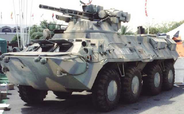 В Харькове транспортируемый в зону ООС БТР упал с платформы