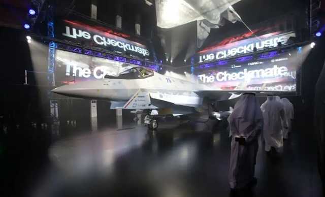 В РФ создали духи с запахом нового российского истребителя