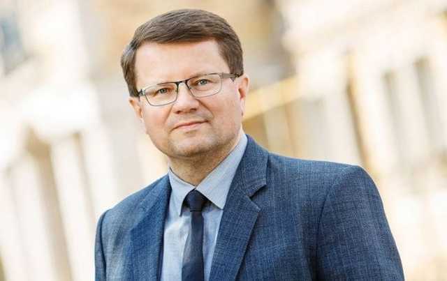 Кабмин согласовал увольнение главы Закарпатской ОГА Полоскова