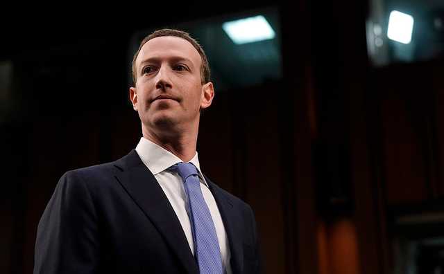 Суд в Житомирской области вызывает на заседание Марка Цукерберга из-за иска местного чиновника