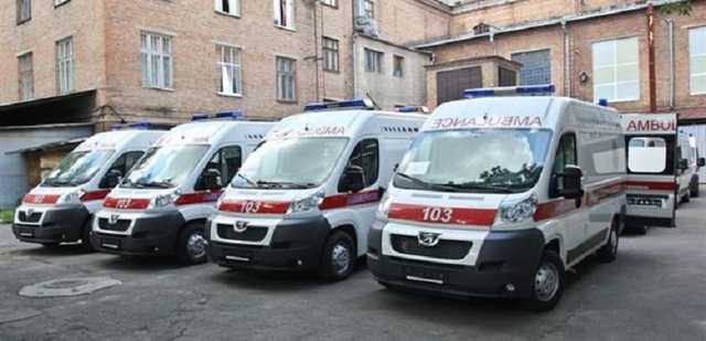 Каретам "скорой" планируют выдавать отдельные номерные знаки