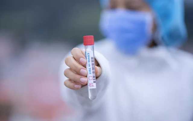 В Счастье задержали мужчину, торговавшего поддельными медсправками