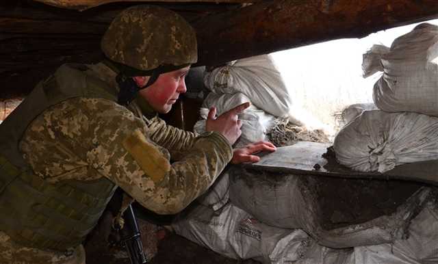 Пять нарушений "тишины" на Донбассе: боевики стреляли вблизи шахты "Бутовка"