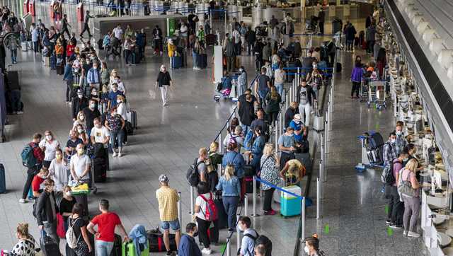 ЕС снимет ограничения на въезд для всех вакцинированных иностранцев: названа дата