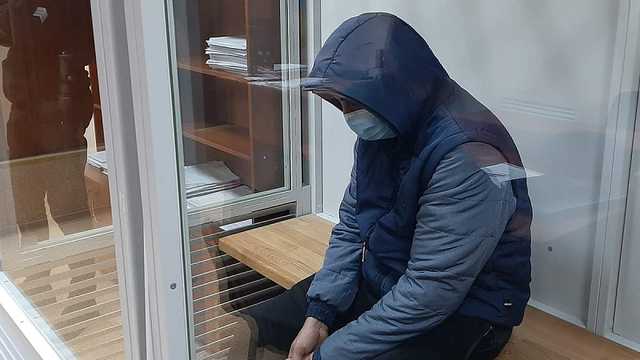 Водителя грузовика, который раздавил такси, отправили в СИЗО