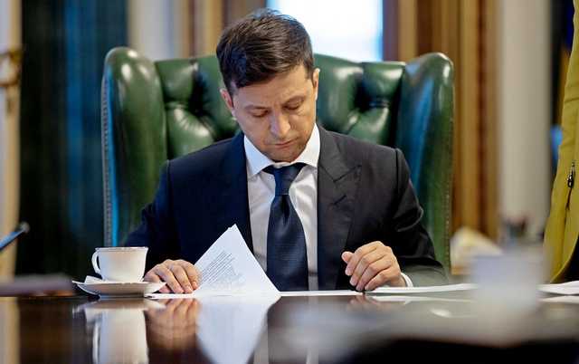 Зеленский назначил на должности 28 судей