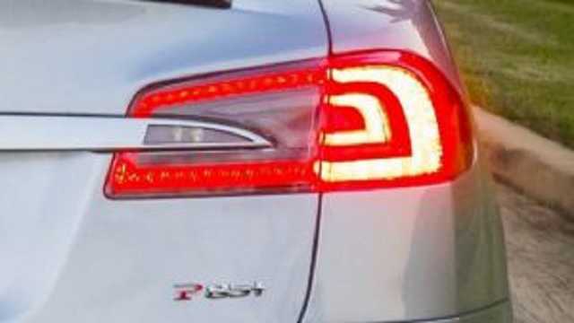 За красные указатели поворота могут оштрафовать на 510 грн