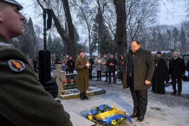 Глава Верховной Рады начал визит в Польшу