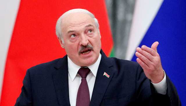 Лукашенко заявил, что Россия якобы не собирается нападать на Украину