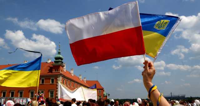 Украинцев, работающих в Польше, стало вчетверо больше за два года