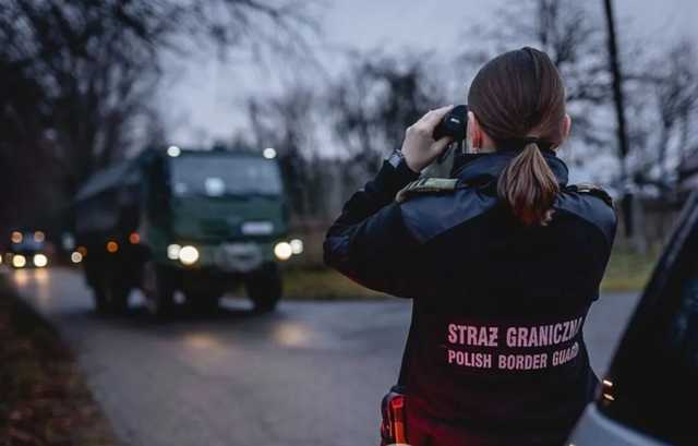 Мигранты устроили новые провокации на границе Беларуси с Польшей