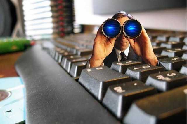 В Днепре оперативник полиции торговал служебной информацией