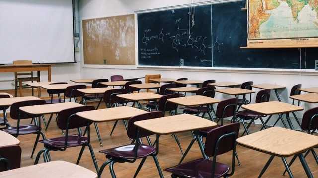 90% работников школ вакцинировались против коронавируса, – Шкарлет