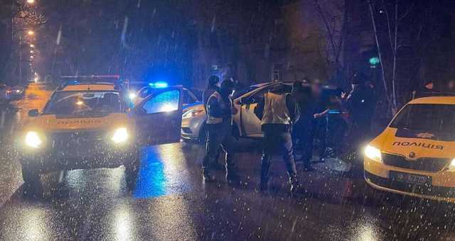 В Краматорске пьяный семьянин ударил полицейского