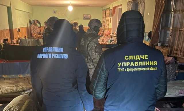 Шахраї ошукали громадян на мільйон гривень, організатор керував схемою з колонії