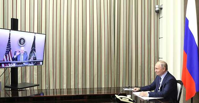 Путин рассказал Байдену, что хочет гарантий нерасширения НАТО, - Кремль