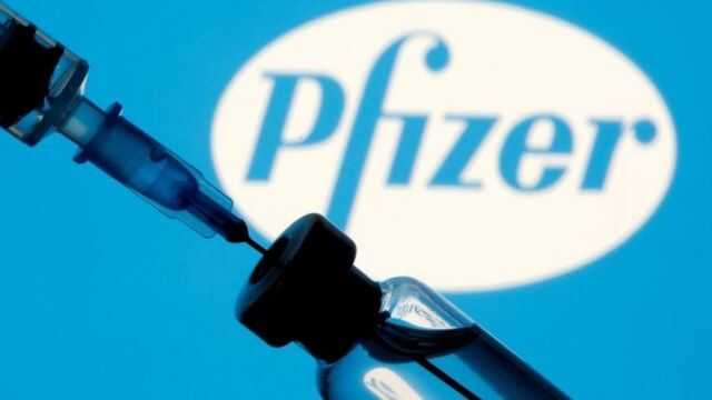 Pfizer и BioNTech хотят разработать вакцину против штамма «Омикрон» уже к марту
