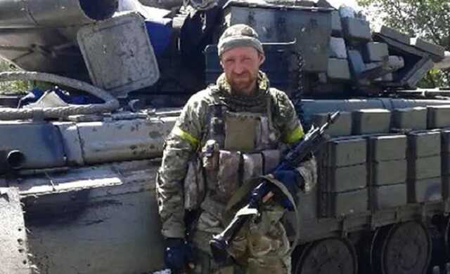 Зеленский удостоил звания Героя Украины погибшего под Иловайском полковника Пивоваренко