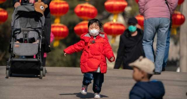 И никаких оправданий: в Китае членов партии призвали рожать минимум троих детей