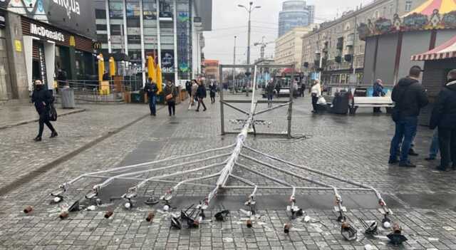 Погромы иудейских символов в Украине: кто и зачем устроил «менорапад»