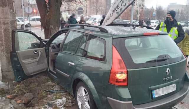 Несовершеннолетнему, который въехал в толпу в Луцке, избрали меру пресечения