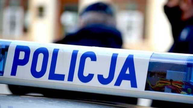 Потеряла сознание рядом с домом: в Польше полицейские спасли жизнь украинки