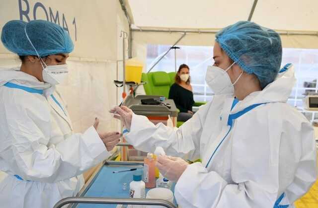 В Италии вступили в силу требования по обязательной COVID-вакцинации для некоторых профессий