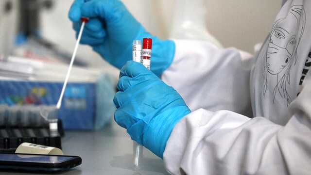 Первый украинец, заразившийся сейчас "Омикроном", уже болел коронавирусом в этом году