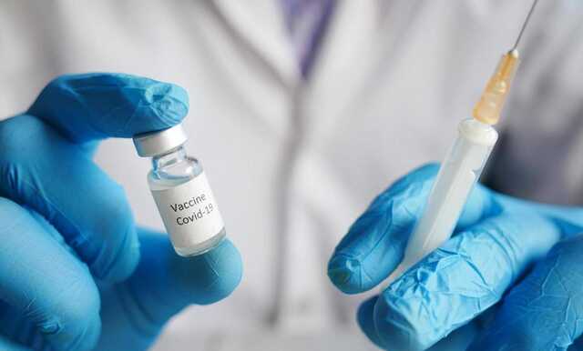 Украинцам начнут делать третью прививку от коронавируса