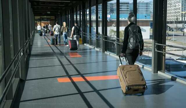 Германия и Молдова ужесточают правила въезда через "Омикрон"